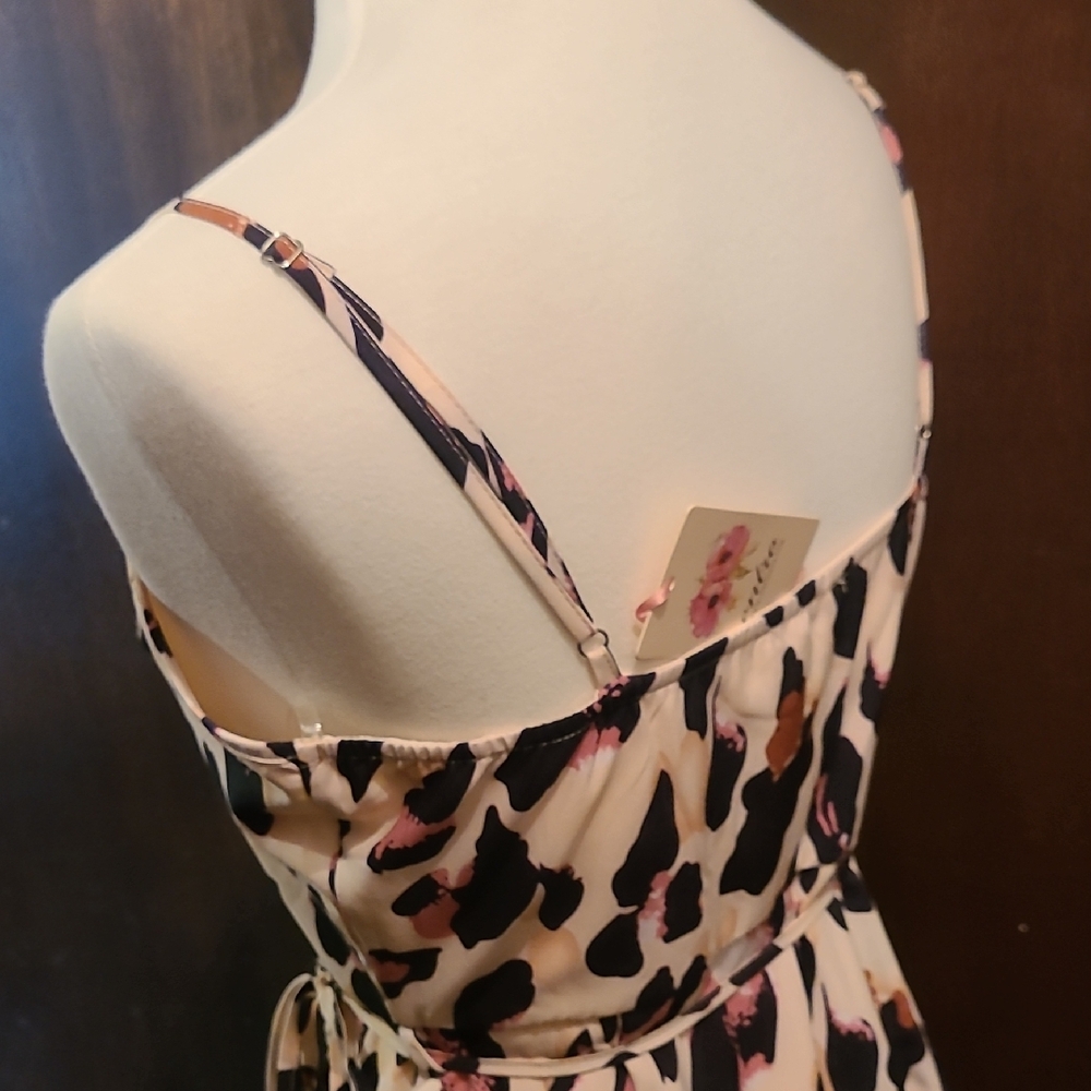 Entro Pink and Black Animal Print Midi Dress - Picture 14 of 14